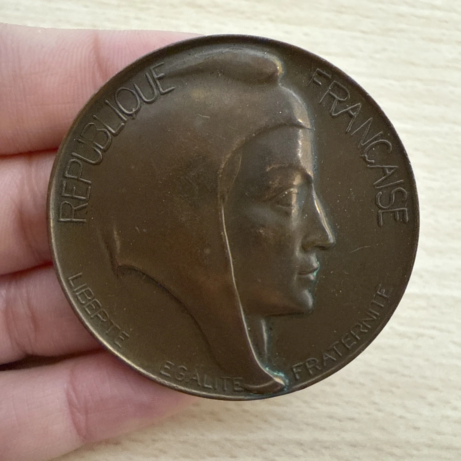 Médaille Profil De Marianne En Bronze