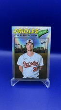2026 Topps Heritage #16 Kyle Bradish Chrome Refractor 