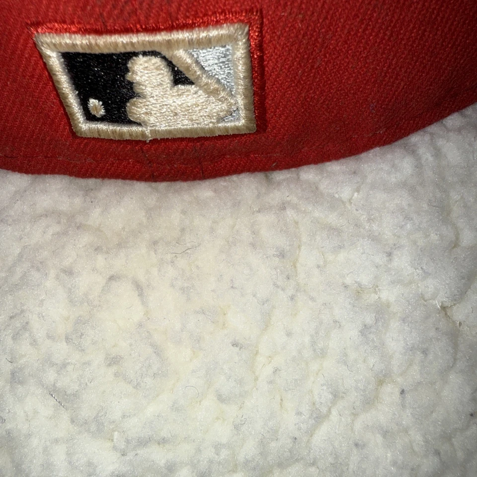 New York Yankees MLB New Era 1998 World Series 59FIFTY Fitted Cap 7 3/8. NEW!!! - Image 2 of 4