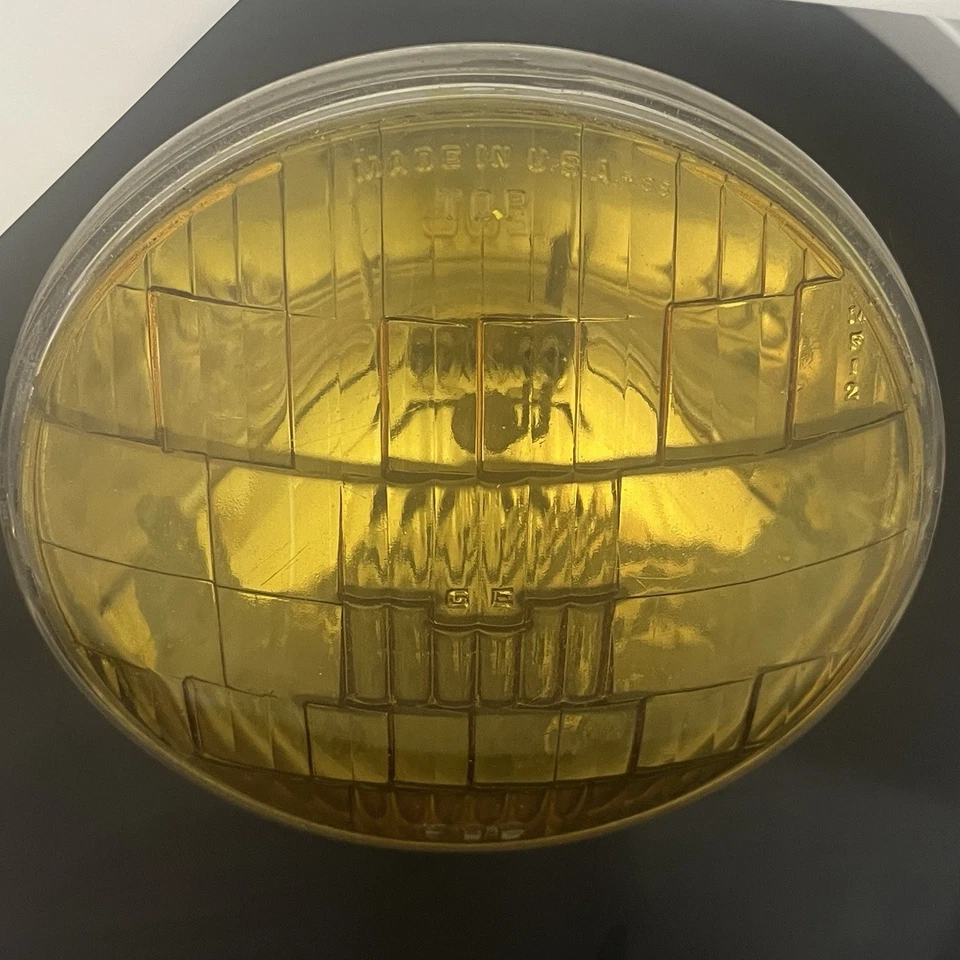 2x 1972 FORD Bronco FOG LIGHT - 5 1/4” - MADE IN USA - 12V Tested And Working - Image 2 of 4