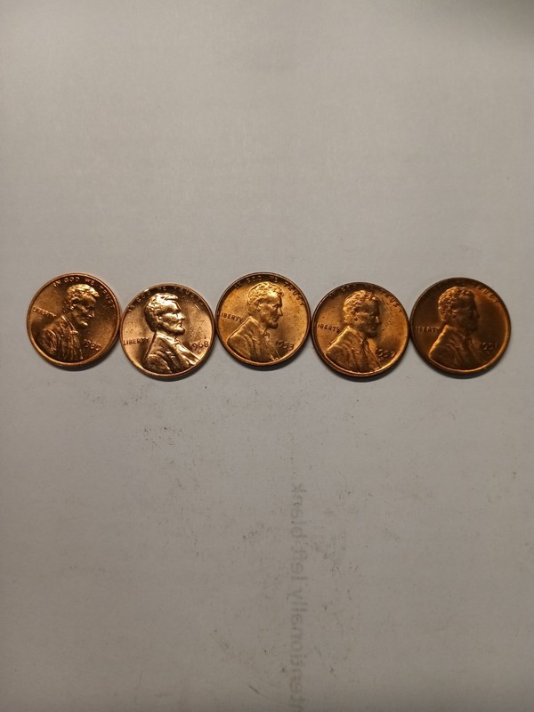 Lot Of 5 Wheat/Lincoln Memorial Pennies