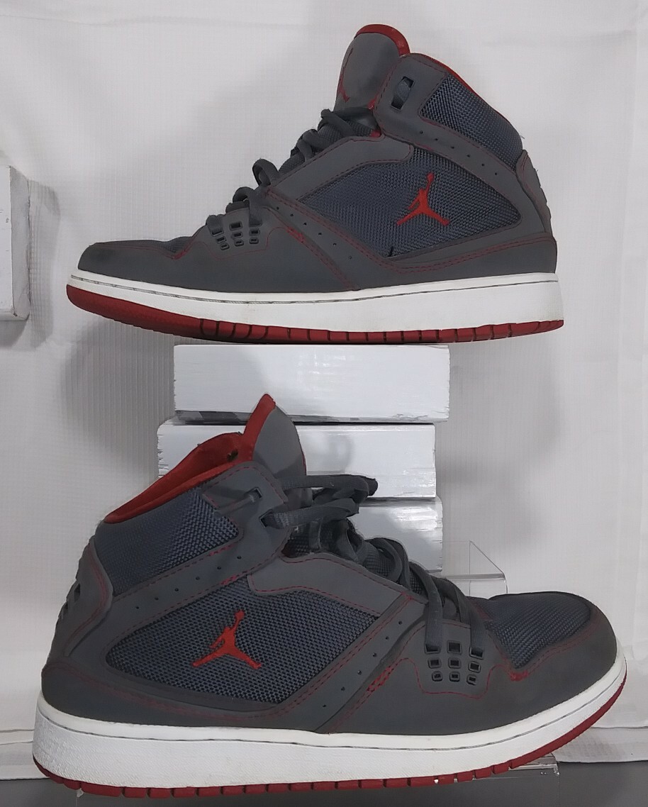 Nike Air Jordan Flight, 374452-017, Gray/Red/White, Boys Sz 6Y