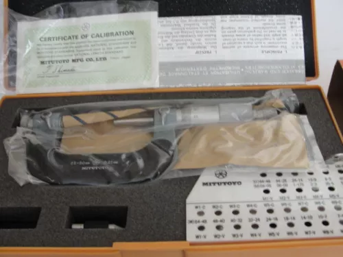 Mitutoyo 126-126 25-50MM  Outside Micrometer New !!!!