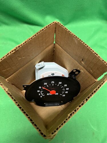 73-87 73 74 75 GMC Chevy Truck NOS Tachometer C10 C20 K10 K20 Part Squarebody - Picture 4 of 11