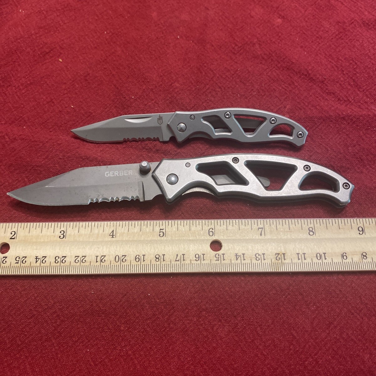 2) Gerber 4660817A And 4660420A Paraframe Minature Folding Pocket