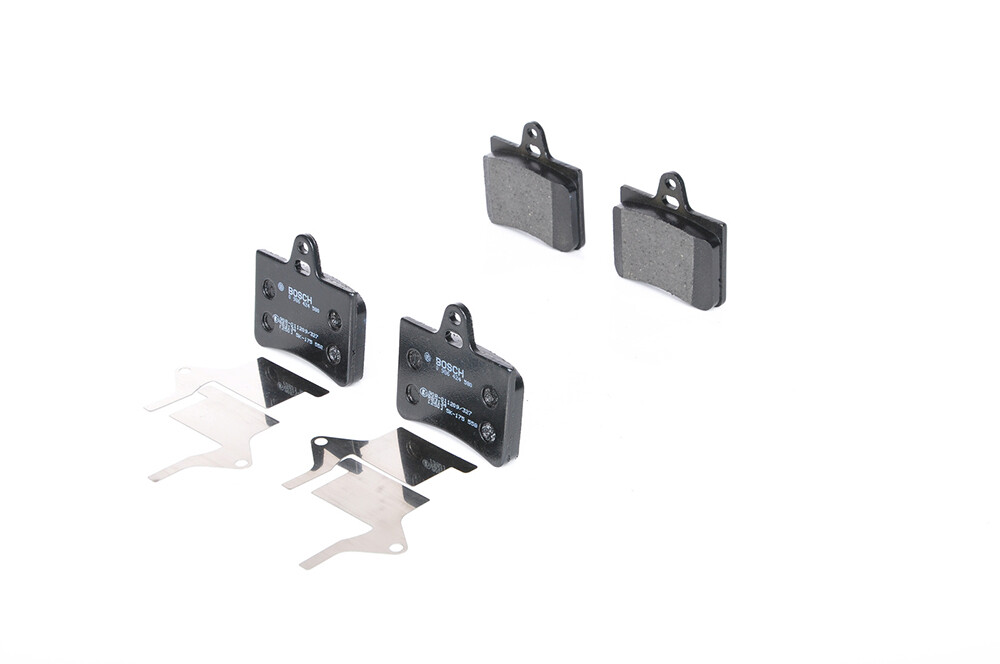 Plaquettes de frein Bosch BP326 arrière pour le remplacement du système de freinage sur essieu