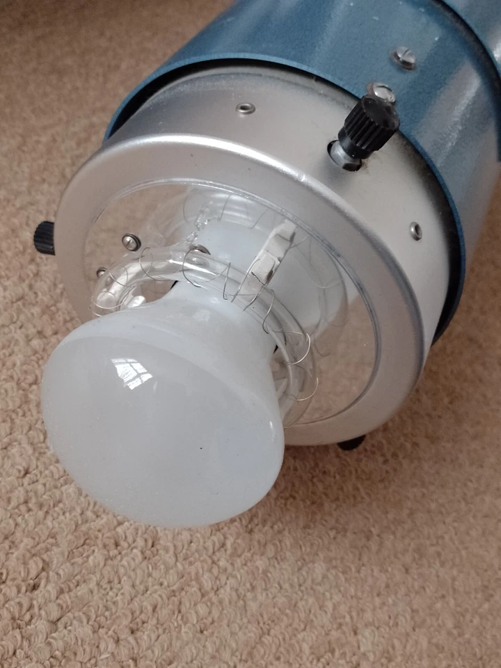 2 x Clive Courtenay Sola 8 Mk III flash units - Image 4 of 4