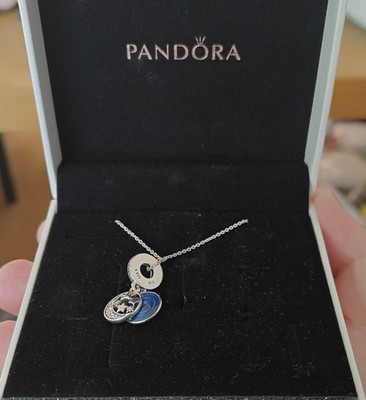 Pandora Halskette mit Stern- und Mond-Charm, Silber, Emaille, Blau