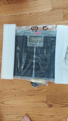 SlimTALK XL Talking Bathroom Digital Scale by Detecto- 550lb Capacity -NEW