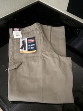 Men  s Wrangler Workwear UTILITY Regular Fit Pants Tan Sz. 32x30 NWT
