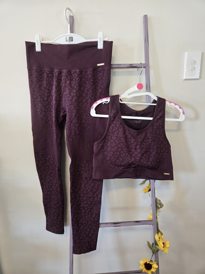 Everlast Women’s Purple Leopard 2pc Sports Bra & Leggings Set Size 14