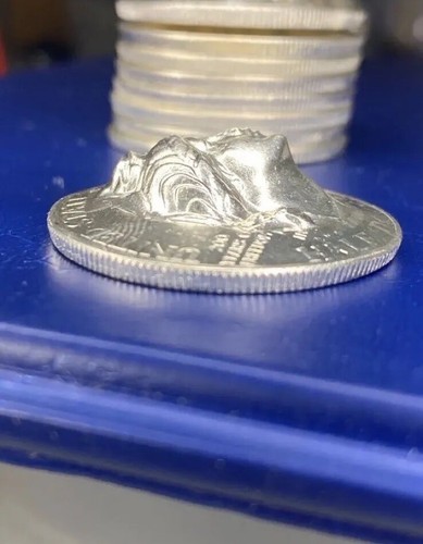 .999 silver plate Pop Out Lady Liberty Half Dollar 3D Repousse coin - Picture 4 of 4