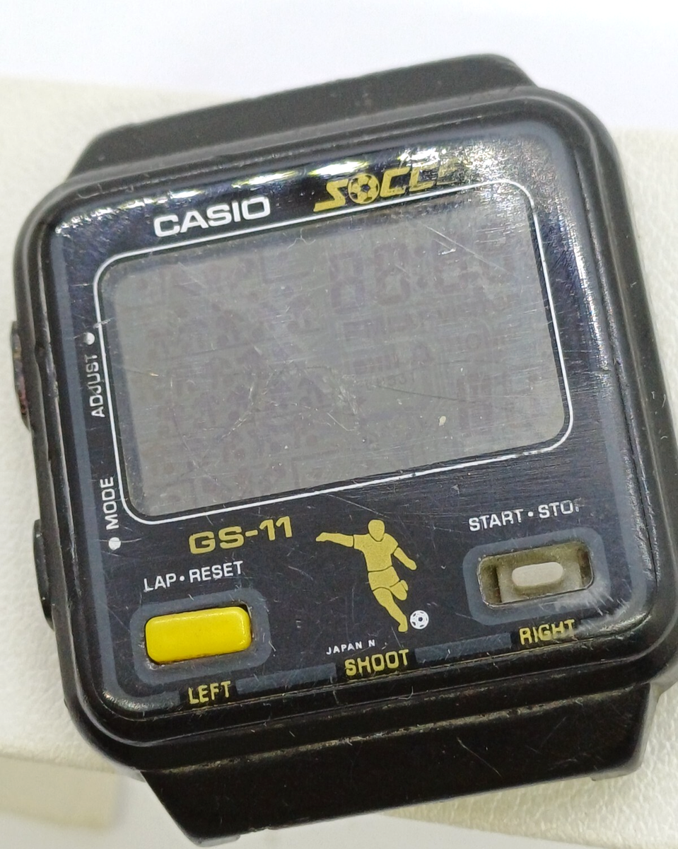 VINTAG CASIO GAME 228 GS-11 SOCCER FOOTBALL WATCH JAPAN 1984 FOR