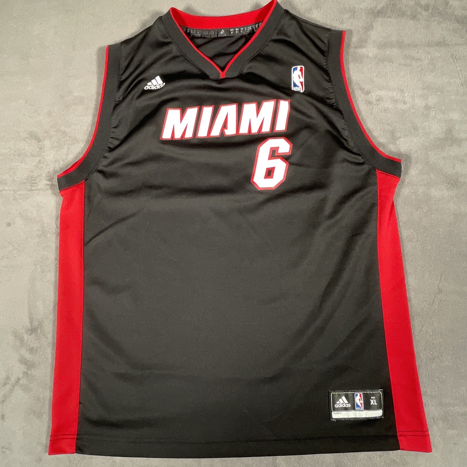 Picture 1 of 12