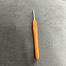 Woobles Edgar the Skeleton crochet hook 4.0mm