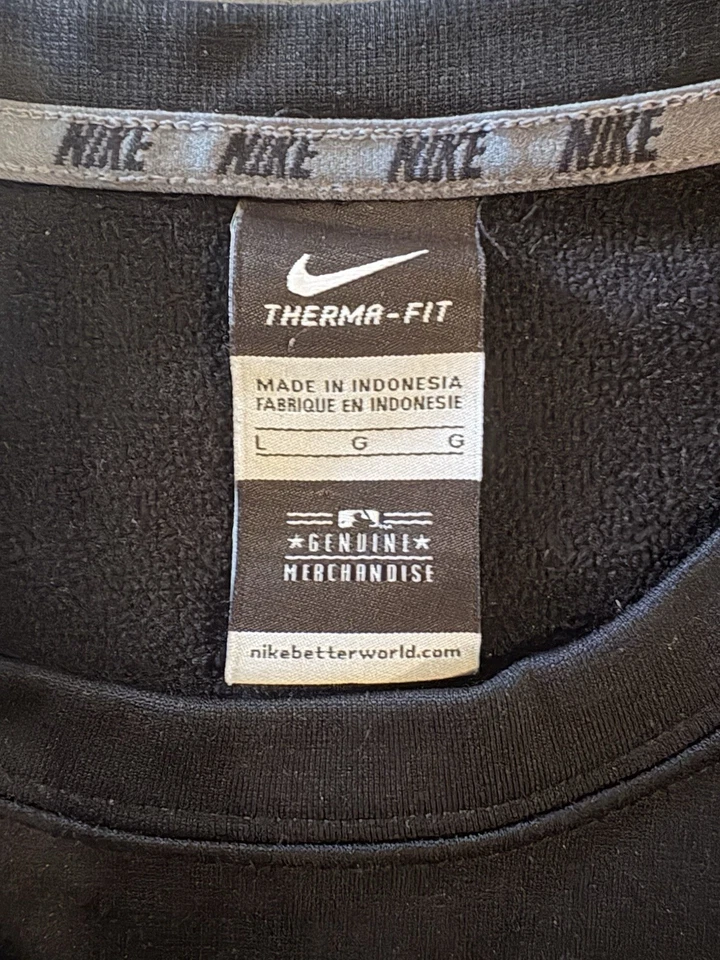 San Francisco Giants Nike Pull Over Sweater Size L Large - Image 2 of 3