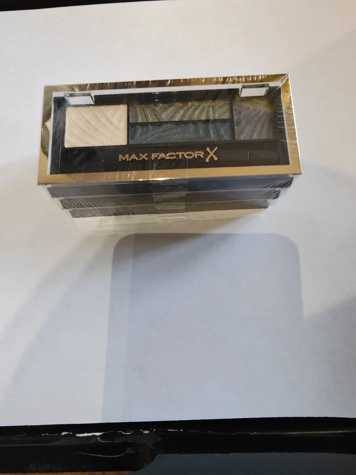 Max Factor Smokey Eye Drama Kit 05 Magnetic Jades 3 Pack - Image 4 of 4