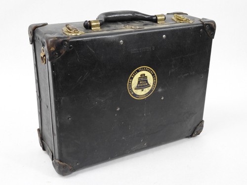 Bell Systems Michigan Telephone Company Leather Case Toolbox (tools included)