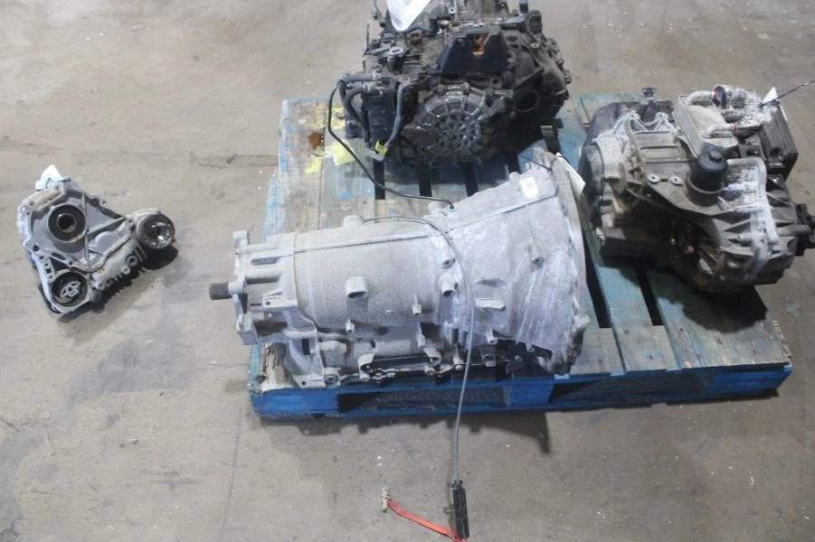 2014 Jaguar XJ 3.0L AWD Automatic Transmission - Used, 53K Miles, OEM - Изображение 3 из 4