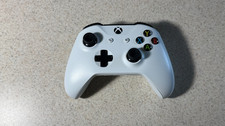 Pair Of Official Microsoft Xbox One White Black Controller Works Great
