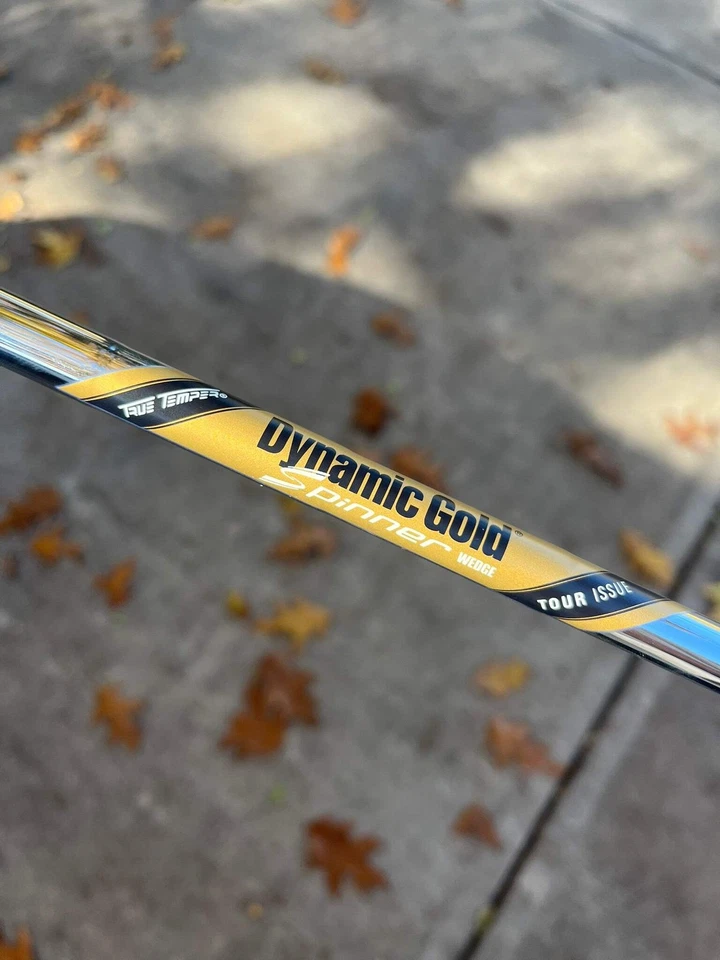 Cleveland RTZ Tour Satin Sand Wedge 54° / 10 Spinner Wedge Flex 35.5″ NEW - Image 4 of 4