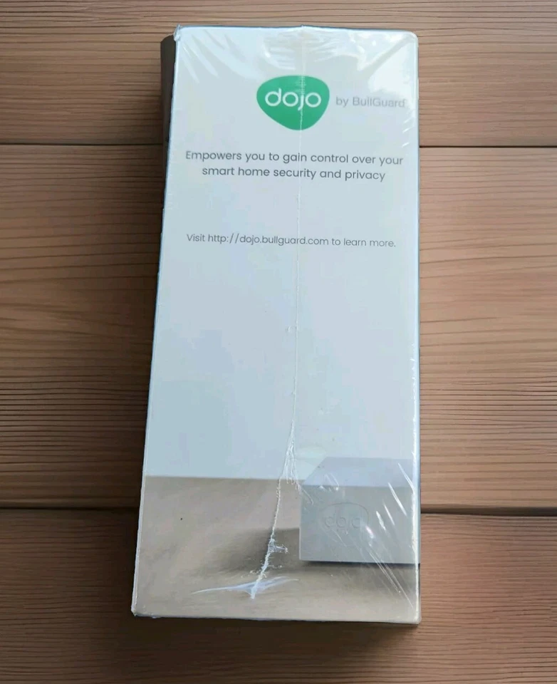 DOJO (cybersecurity For Smart Home) by BullGuard. - Image 2 of 4