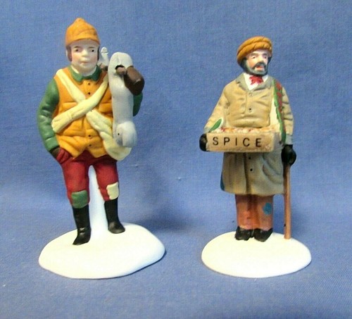 Dept 56 Dicken's Village Accessory #58041 Village Street Peddlers Set of 2 - Picture 5 of 11