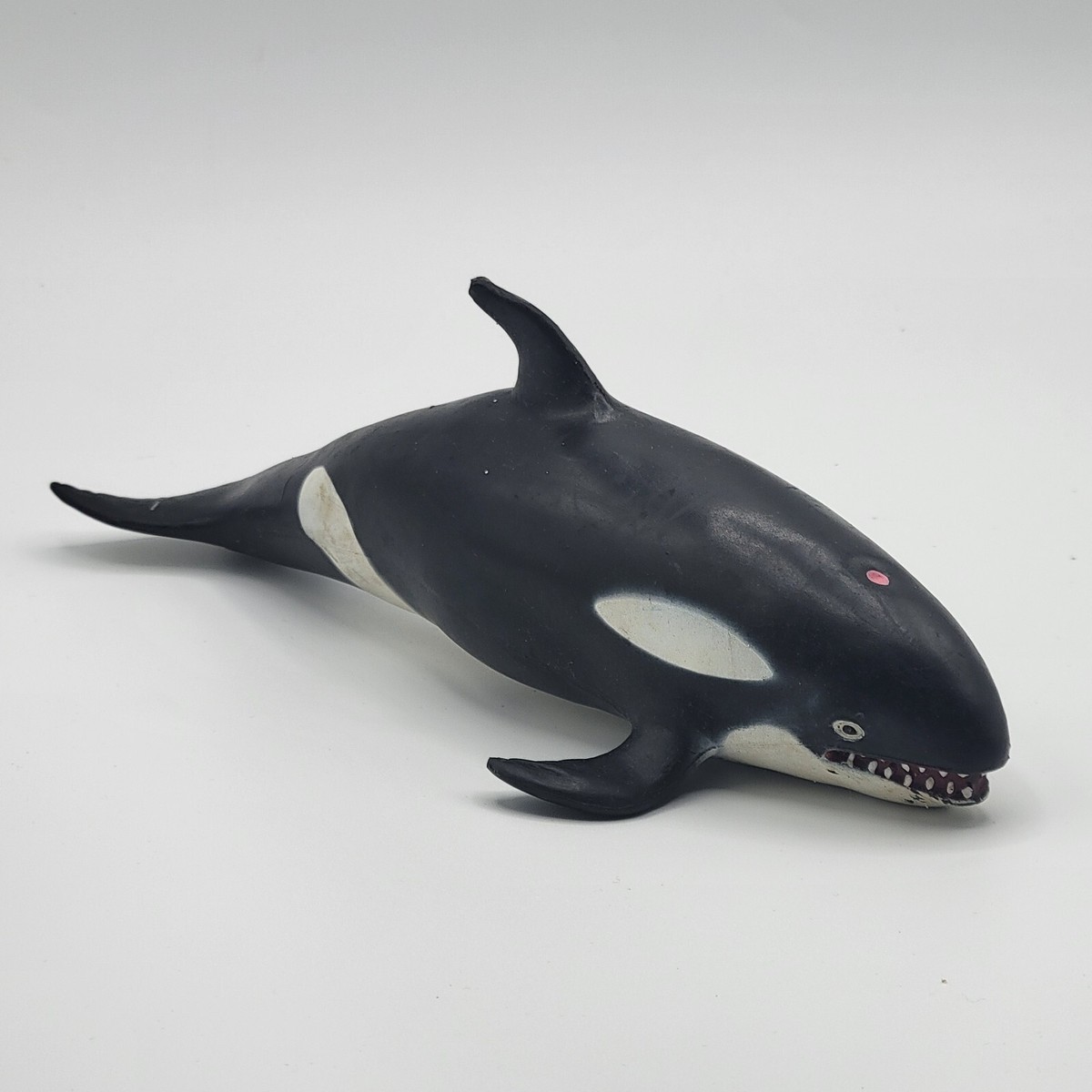 VTG AAA Killer Whale ORCA Hard Rubber Figure 9” Toy Prop