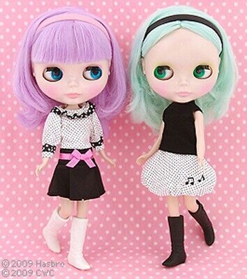 Hasbro Takara CWC Neo Blythe Doll Simply Peppermint & Lilac Hasbro Takara CWC Neo Blythe Doll Simply Peppermint & Lilac