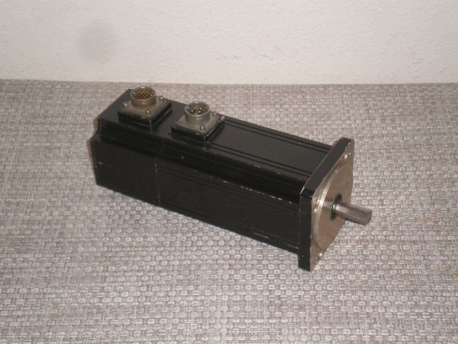 Picture 2 of 4