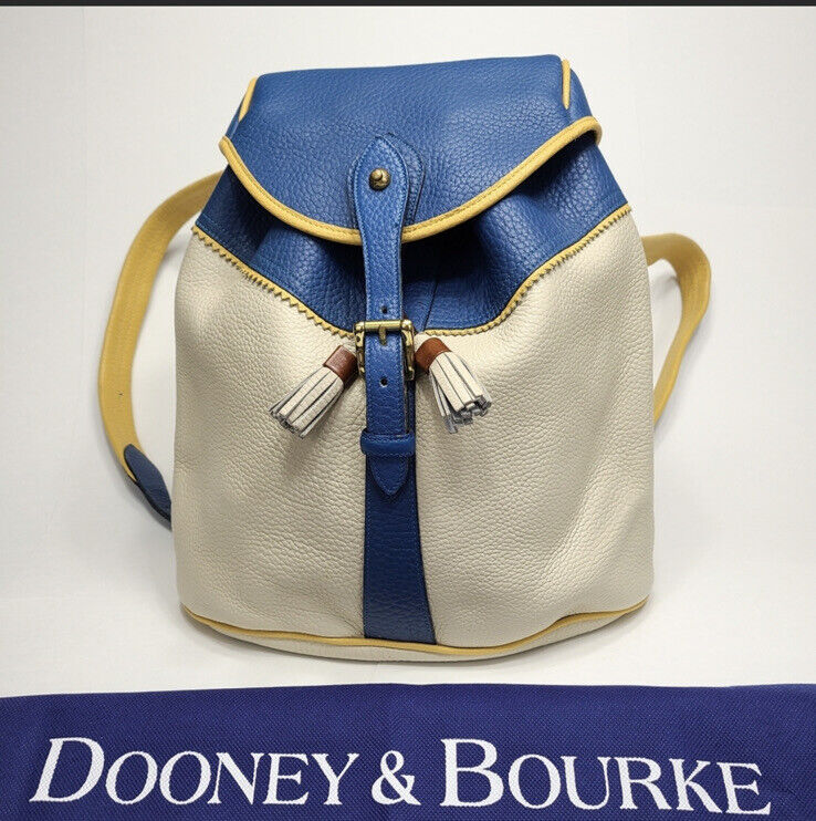 Dooney & Bourke Large Sherpa Backpack, Vintage AWL, Rare Dooney & Bourke Large Sherpa Backpack, Vintage AWL, Rare