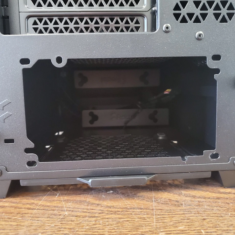 Fractal Design Pop Mini Silent Black mATX Sound Damped Solid Panel Tower Compute - Image 4 of 4