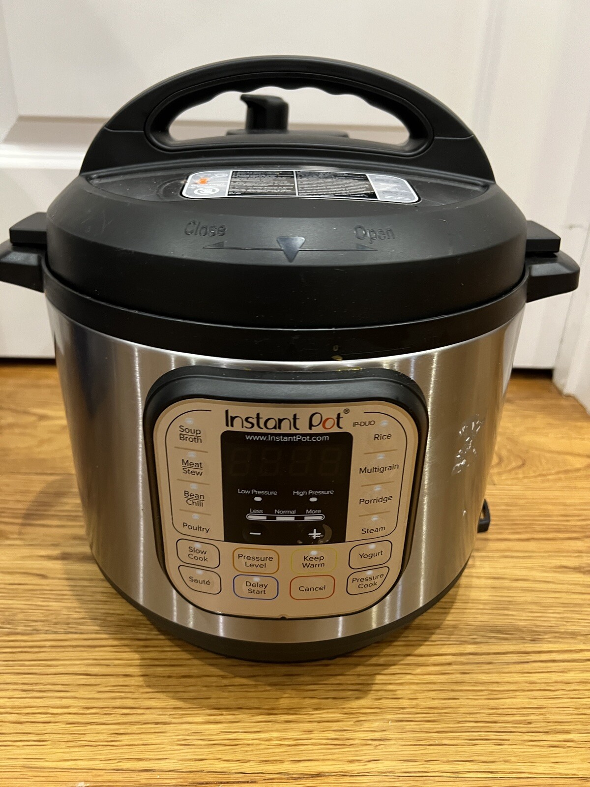 Instant Pot Duo Model IPDUO60 V3 Pressure Cooker 6Quart NWOT eBay
