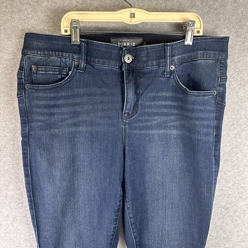 Torrid Bombshell Skinny Jeans Womens 14R Blue Mid Rise 5 Pockets Zip Fly Casual - Picture 3 of 12