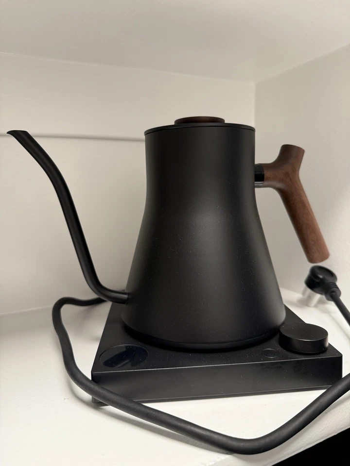 Fellow Stag EKG Electric Pour-Over Kettle Electric Black And Walnut & Cups - Image 3 of 4