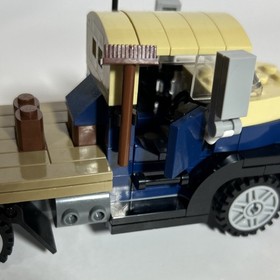 LEGO #10229 Retired Creator Expert Winter Village Cottage read description