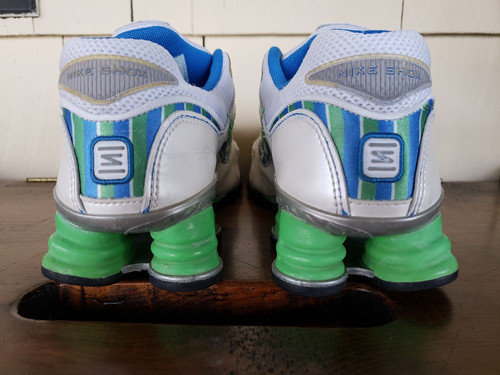 Nike Women's Sz 8 Shox NZ Clearance Running Shoes 318434-115 White/Green/Blue - Picture 4 of 9
