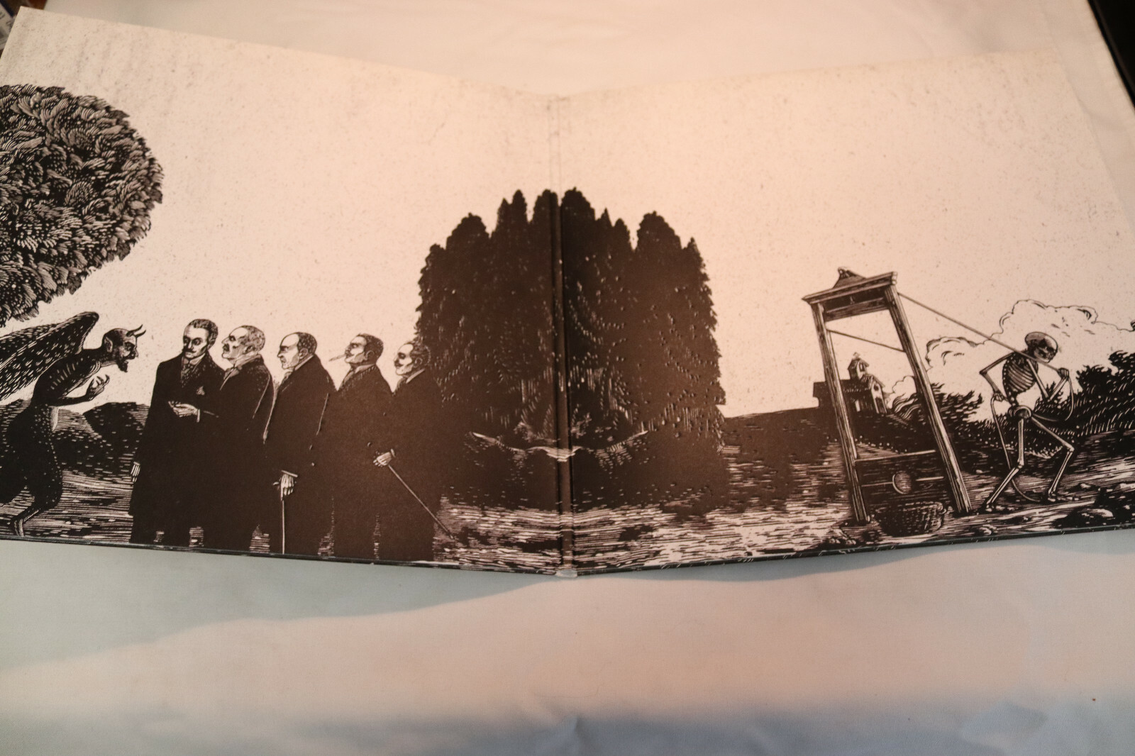 Picture 3 of 5