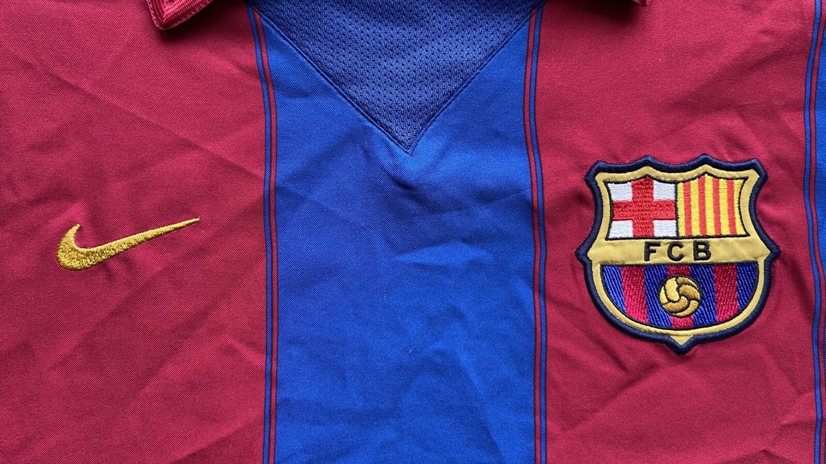 BARCELONA 2003 2004 HOME SHIRT JERSEY NIKE 112586 sz L MEN