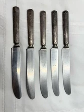Vintage Wm Rogers Mfg Co. Stainless Steel Butter Knives Set of 5