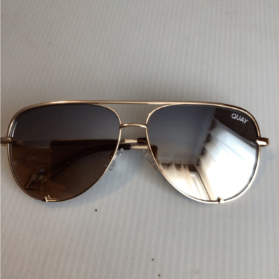 NEW QUAY Champagne light gold   LARGE Aviator Sunglasses * READ