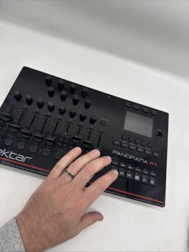 Nektar Panorama P1 Control Surface - Picture 5 of 8