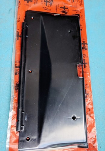 Alfa Romeo Alfa Sud Sprint S3 1983 to 1989 Glove Box Lid Hinge Cover - Picture 2 of 3