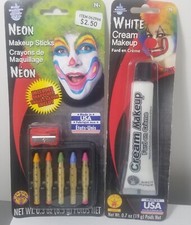Brand New Scary Clown Make-Up Kit Sealed