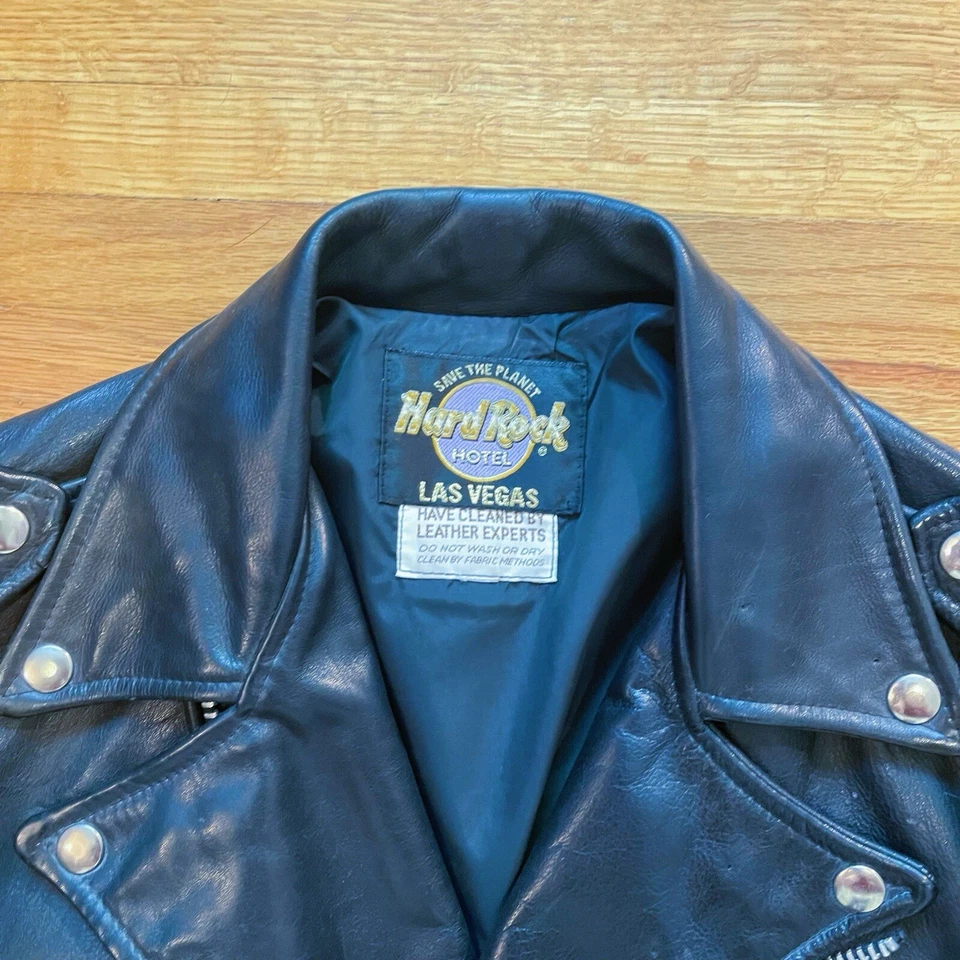 Men’s Vintage Hard Rock leather biker jacket size Small  - Image 3 of 4
