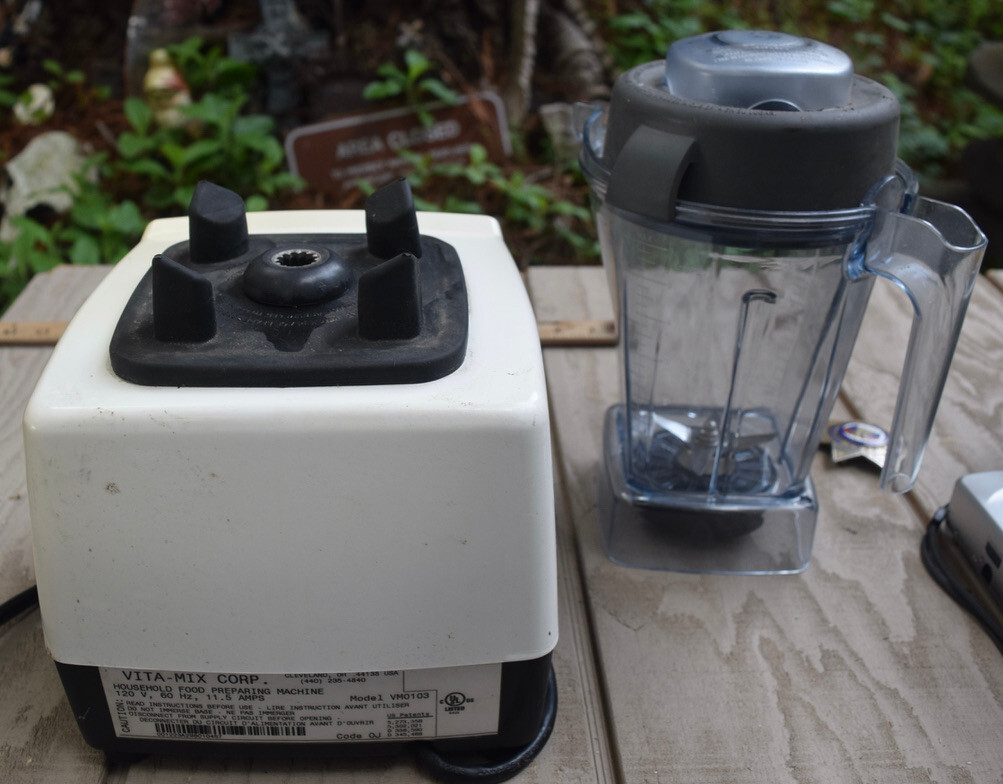 Vitamix VM0103 Blender W/ Pitcher | eBay