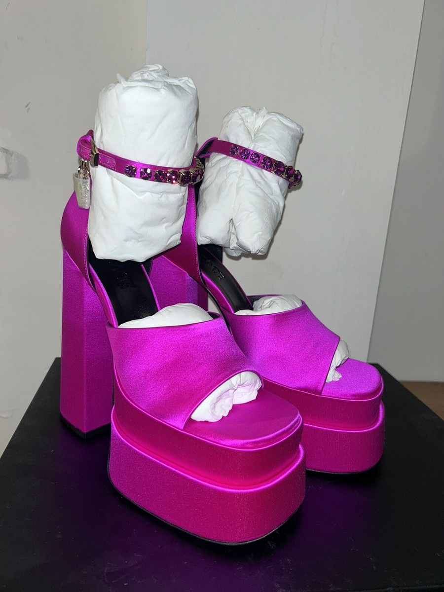 Versace★Aevitas Platform Sandals Satin Crystal Charm Versace Aevitas Platform Sandals Satin Crystal Charm Pink