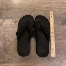 Reef Black Flip-Flops w Diamond 9.5/10? EUC Details*see pics for measurements*