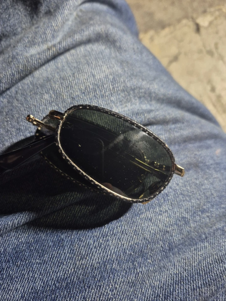 Giorgio Armani 624 786, Vintage 90s folding gold and tortoise oval sunglasses - Image 4 of 4