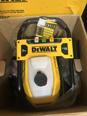 #ad DeWALT DWPW2400 2400 PSI 1.1 GPM Cold Water Electric Pressure Washer w Nozzles $350.00